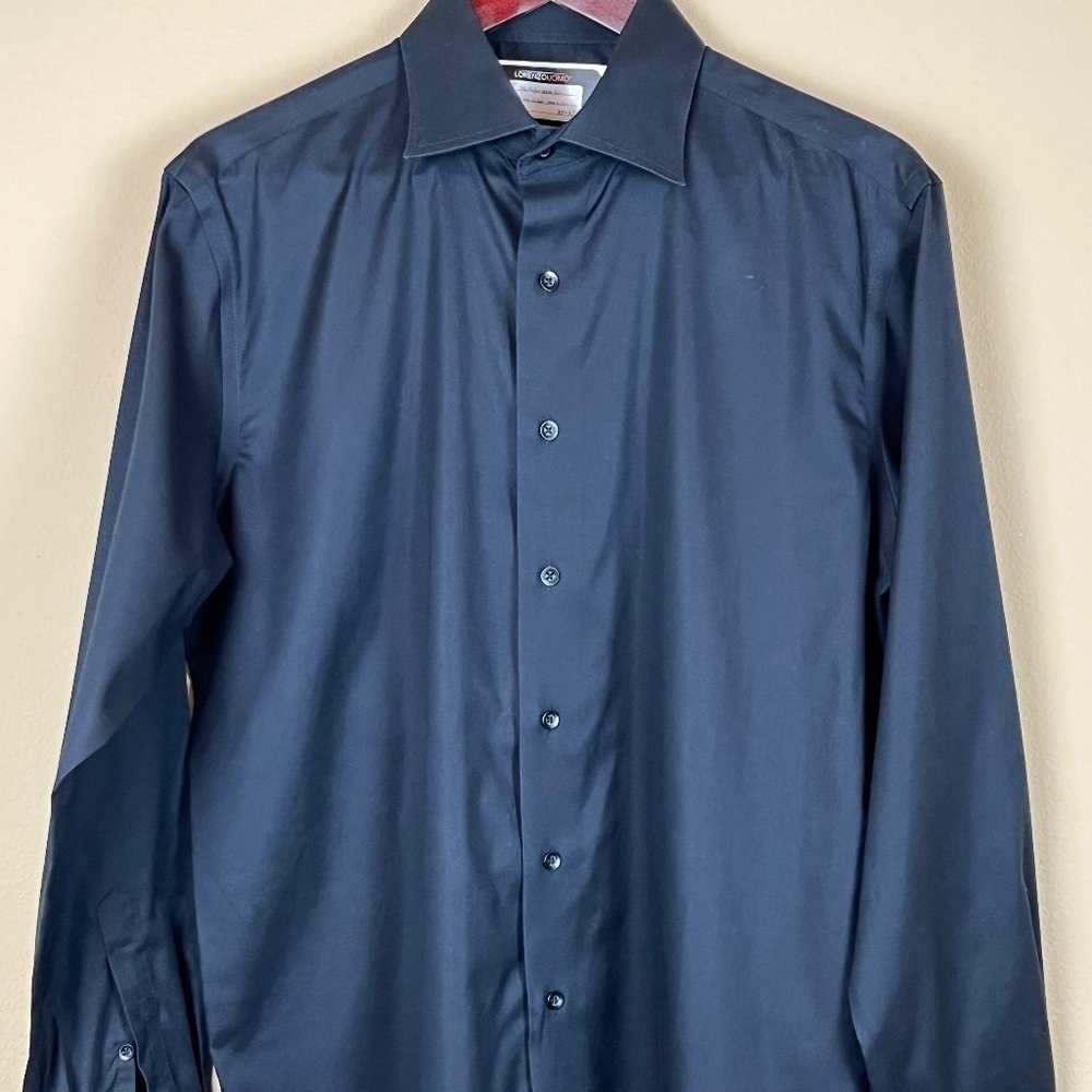 Lorenzo Uomo “The Perfect White Shirt” Solid Black Shirt; Size (16; 34-35); Flaw